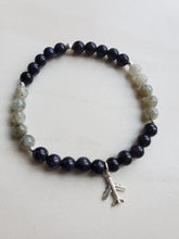 Load image into Gallery viewer, Overnight at YUL - Airplane Stretch Bracelet