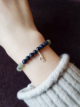 Load and play video in Gallery viewer, Overnight at YUL - Airplane Stretch Bracelet