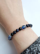 Load image into Gallery viewer, Globe Trotter - Stretch Bracelet