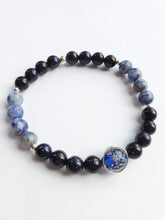 Load image into Gallery viewer, Globe Trotter - Stretch Bracelet
