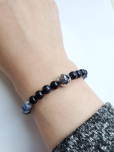 Globe Trotter - Stretch Bracelet